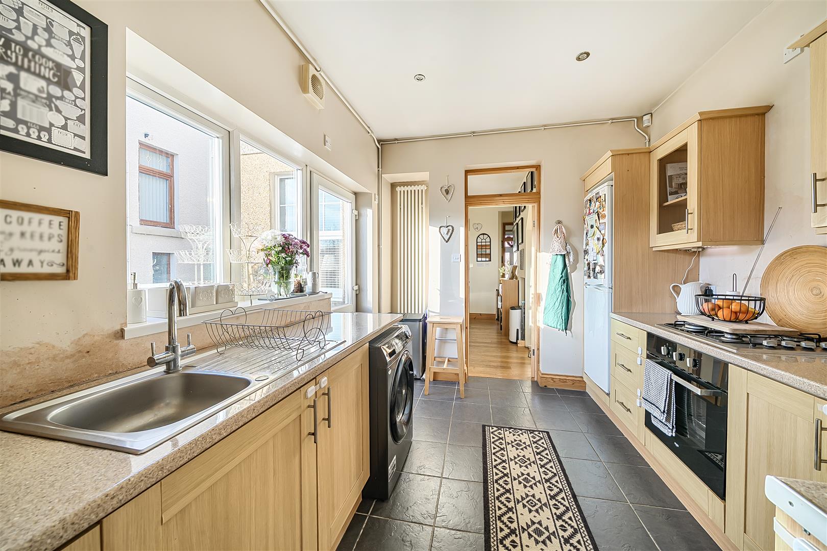 Middle Road, Gendros, Swansea, SA5 8EJ